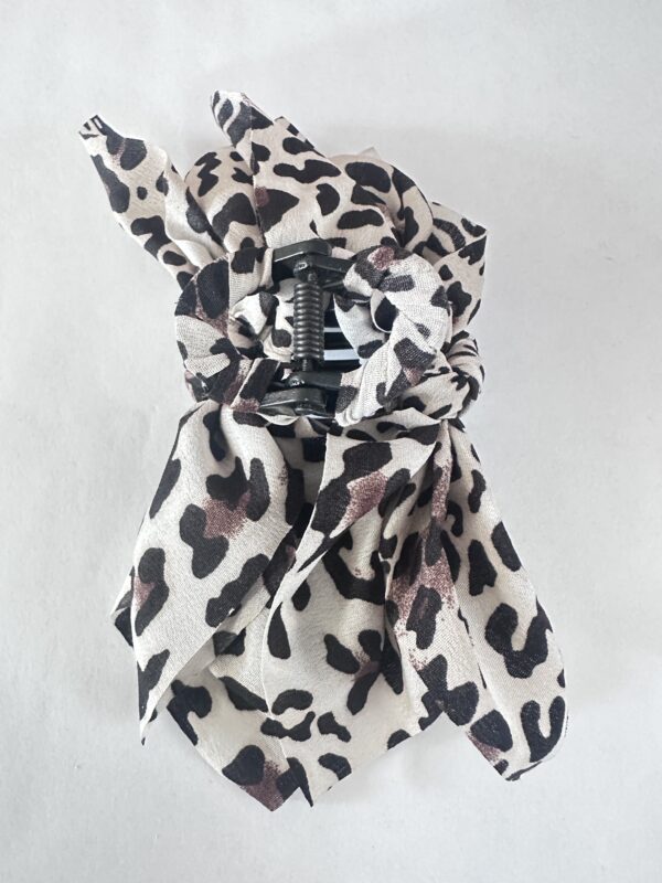 IMG_0191 Wild Grace Bow Claw Clip