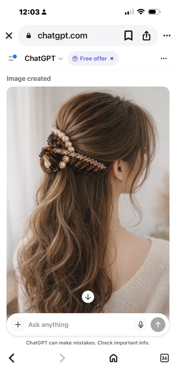 Pearl Embrace Hair Claw