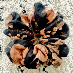 Autumn bloom scrunchie
