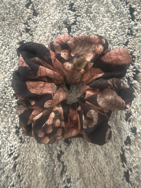 image Autumn bloom scrunchie